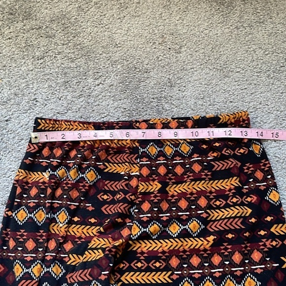 No Boundaries Orange Bohemian Aztec Print Leggings | Size JRS Large 11-13 - Picture 8 of 8